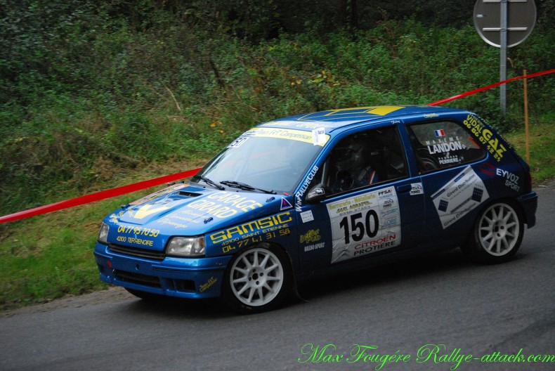 Renault Clio F2000/12